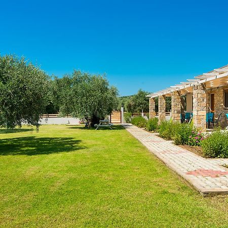 Olive Land Villas 利迈纳里亚 外观 照片
